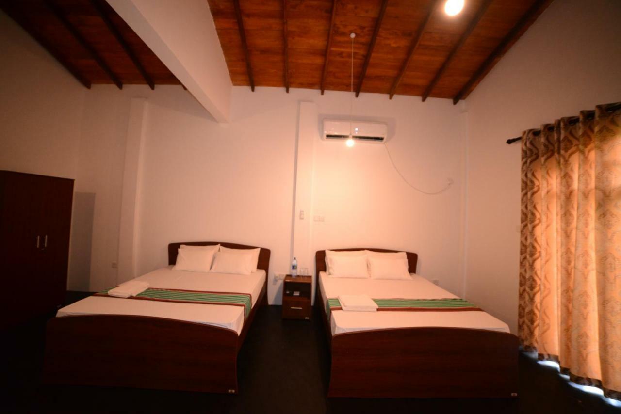 Tamarind Blue Hotel Tangalle Kültér fotó