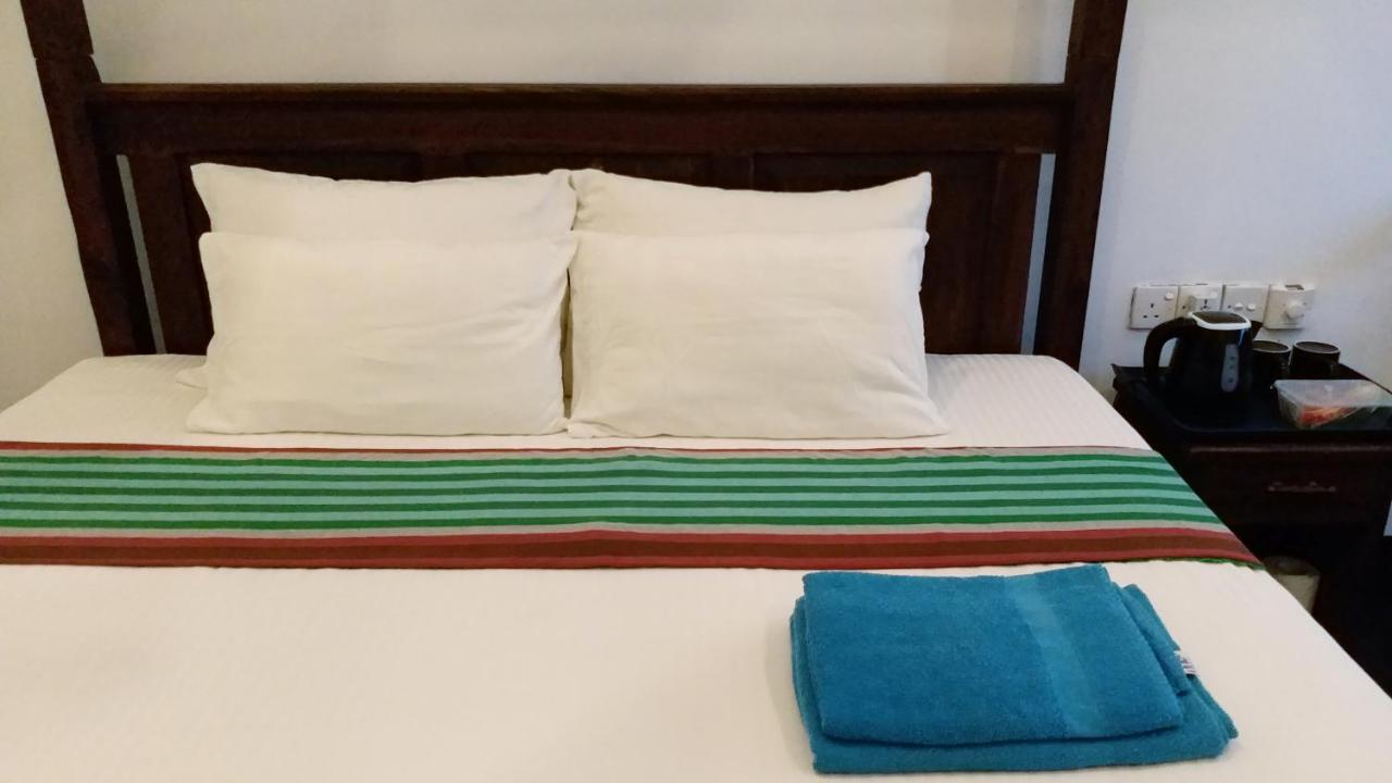 Tamarind Blue Hotel Tangalle Kültér fotó